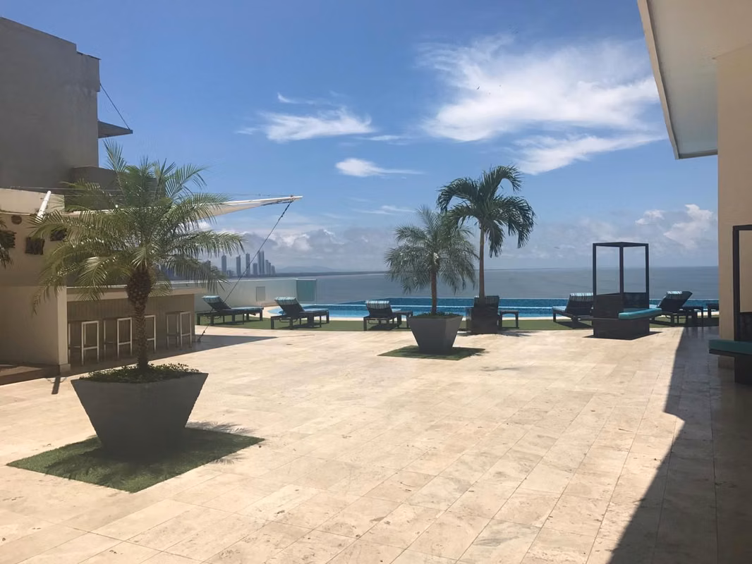 OPORTUNIDAD EN PUNTA PACIFICA -OASIS ON THE BAY -VISTA AL MAR - photo 1