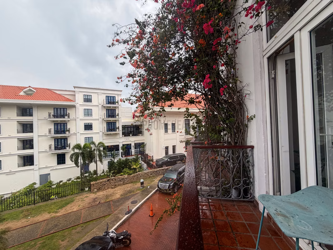 Comodo Apartamento para la Renta en Casco Antiguo - foto 1