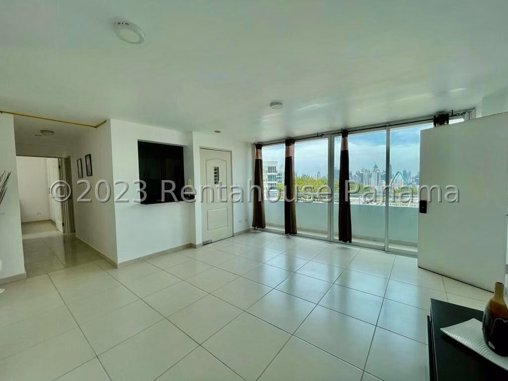 Apartamento en Venta en Edison Park MPM 26-8383 - photo 1