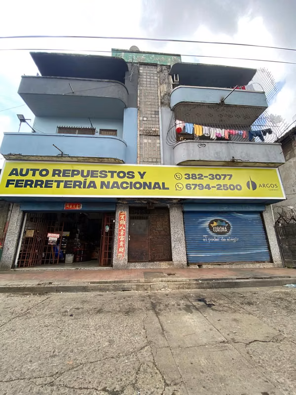 Calidonia, Edificio La Esmeralda