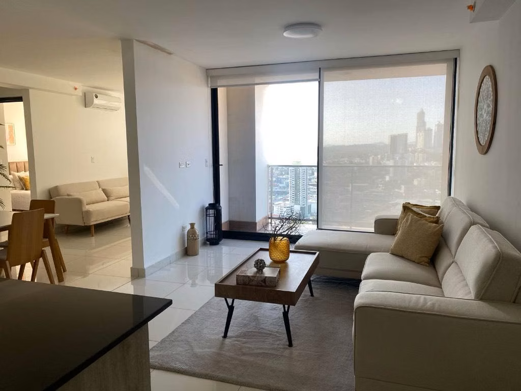 Venta – Apartamento PH Carreras El Carmen - foto 1