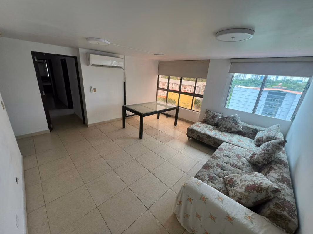 PRECIO DE OPORTUNIDAD! 20,000.00 por debajo del avaluo - foto 1