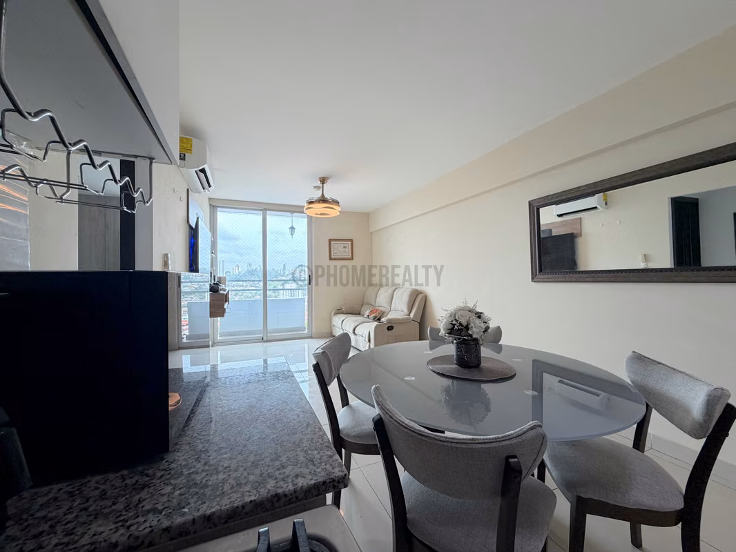 Apartamento en Alquiler en Transístmica Panamá con 2 Recámaras y Cocina Abierta - foto 1