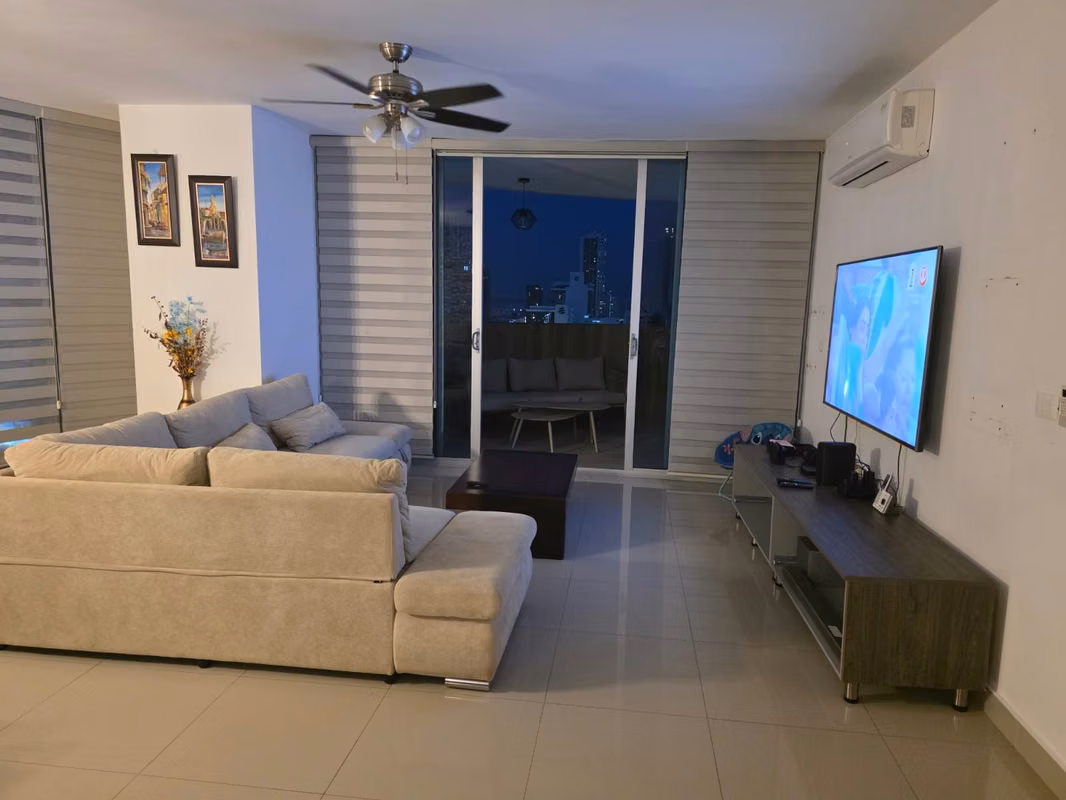 San Francisco | 215m² | 3 Rec + CBE | Vista al Mar | linea blanca - foto 1