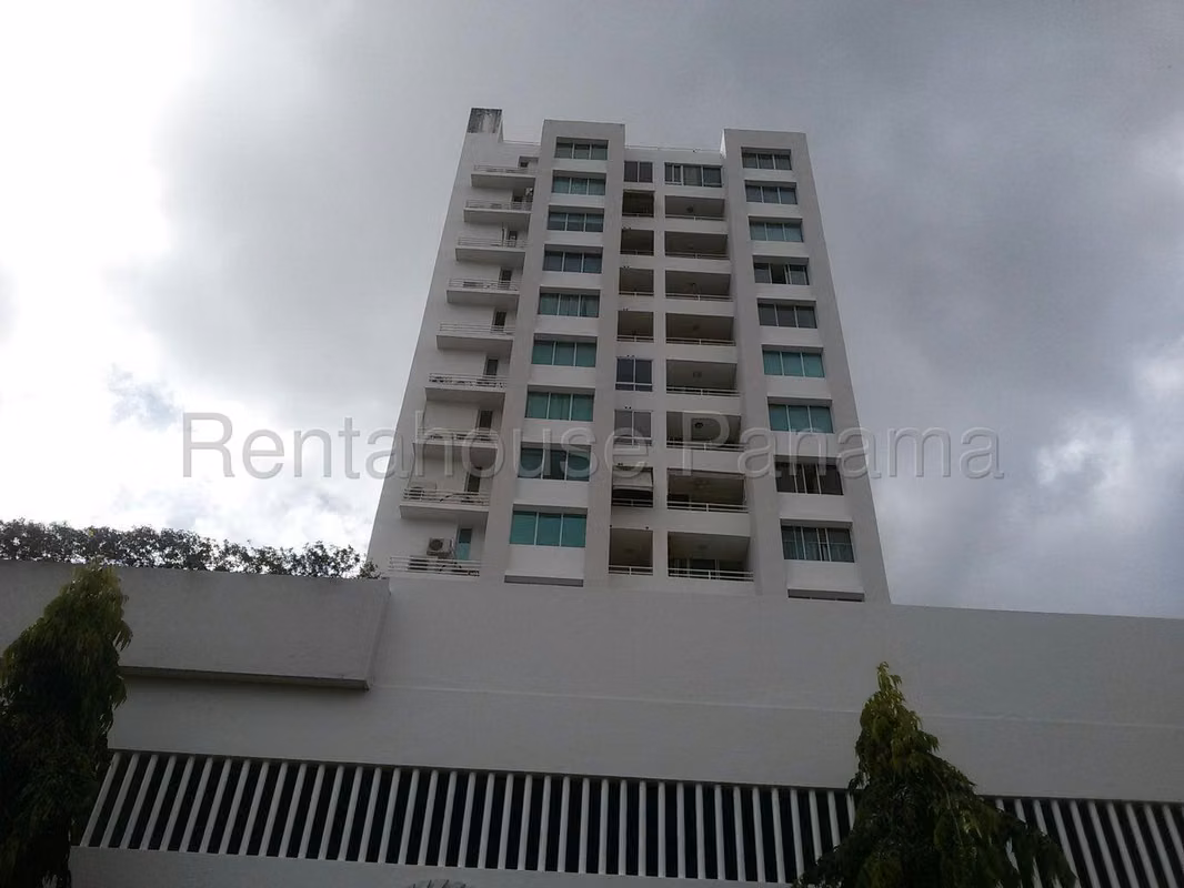 Apartamento en Venta en Parque Lefevre MPM 26-8567 - foto 1