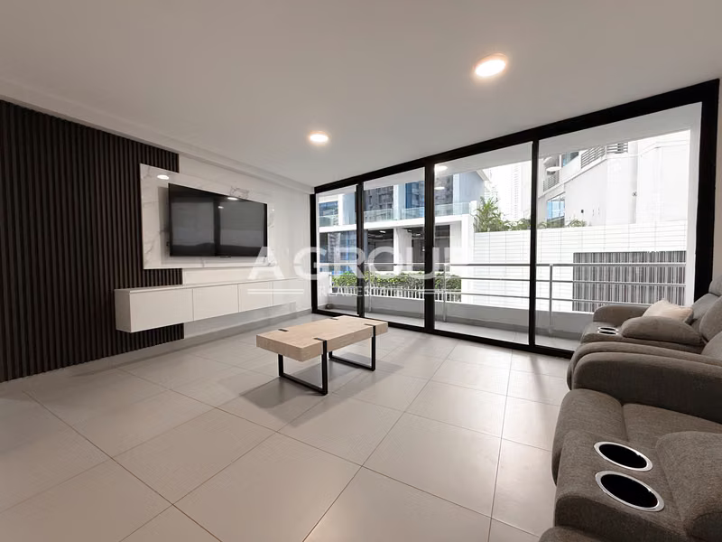 Royal Princess - Punta Paitilla - Apartamento remodelado - photo 1