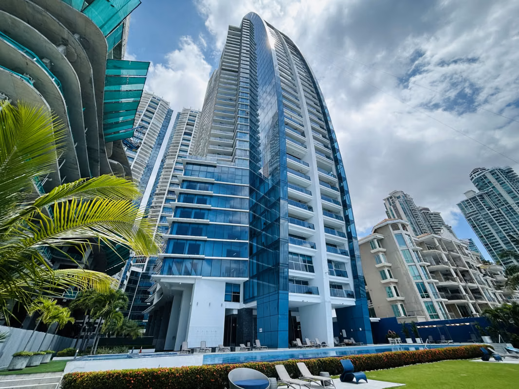VENDO PH. GRAND TOWER - PUNTA PACÍFICA ID 26163 - photo 1