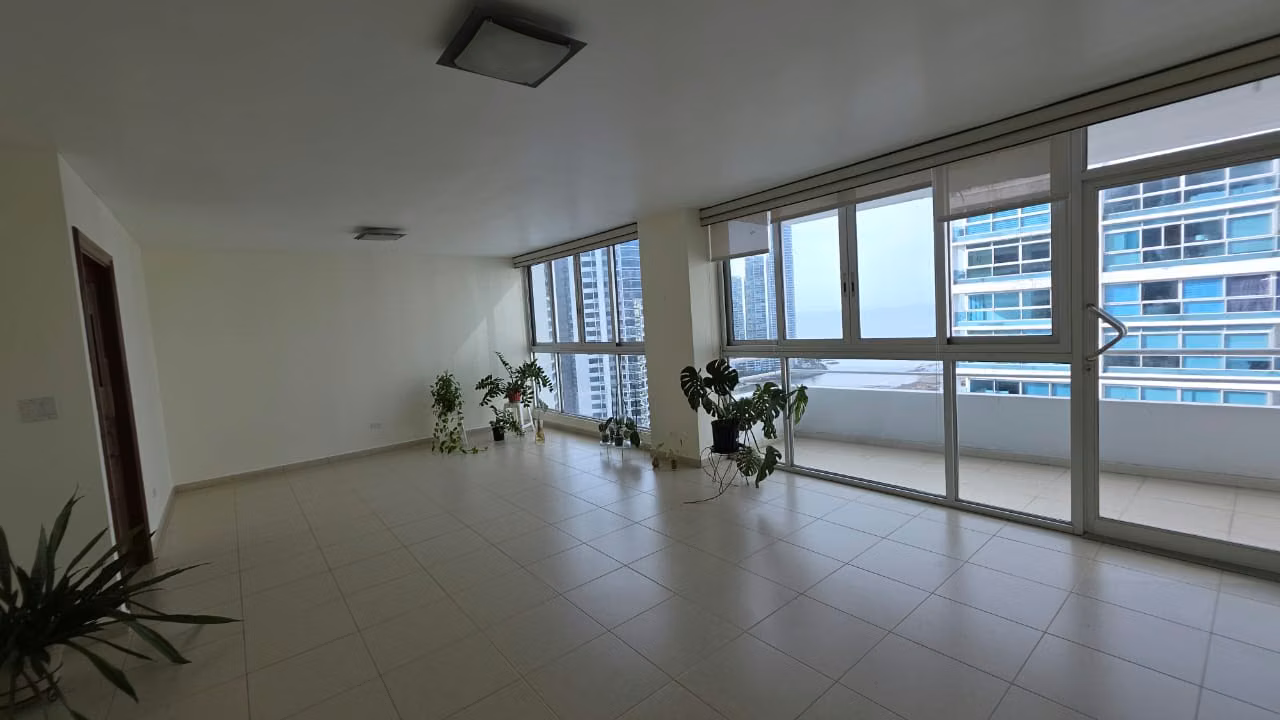 APARTAMENTO EN VENTA / 3 REC / EXCELENTE UBICACIÓN - foto 1