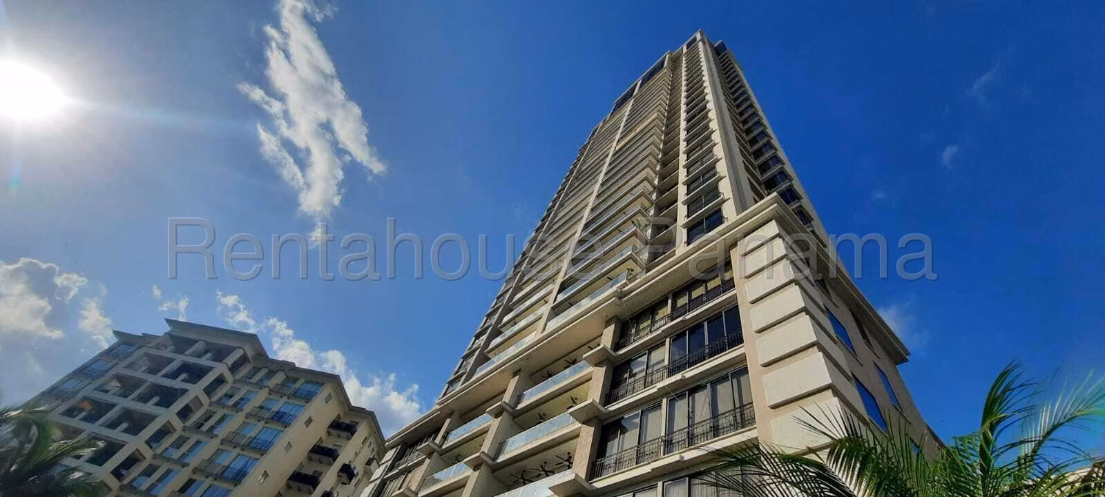 Venta de Apartamento con 335m2 en Santa Maria PH La Vista on the Green 26-8763SR - foto 1