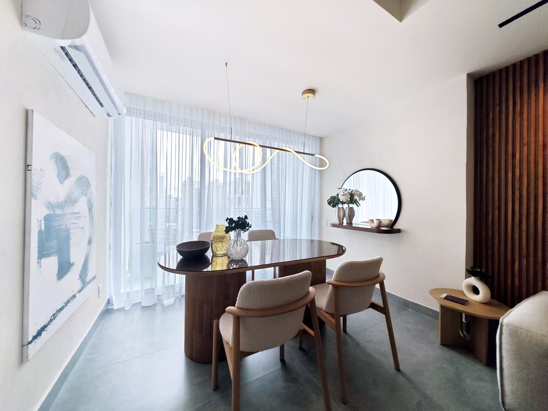 P.H Astre Via Porras $400,000 | San Francisco | Oceanview Apartment for sale - photo 1