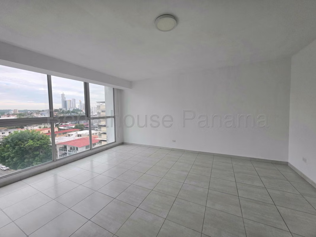 Apartamento en Venta en El Cangrejo MPM 26-8967 - foto 1