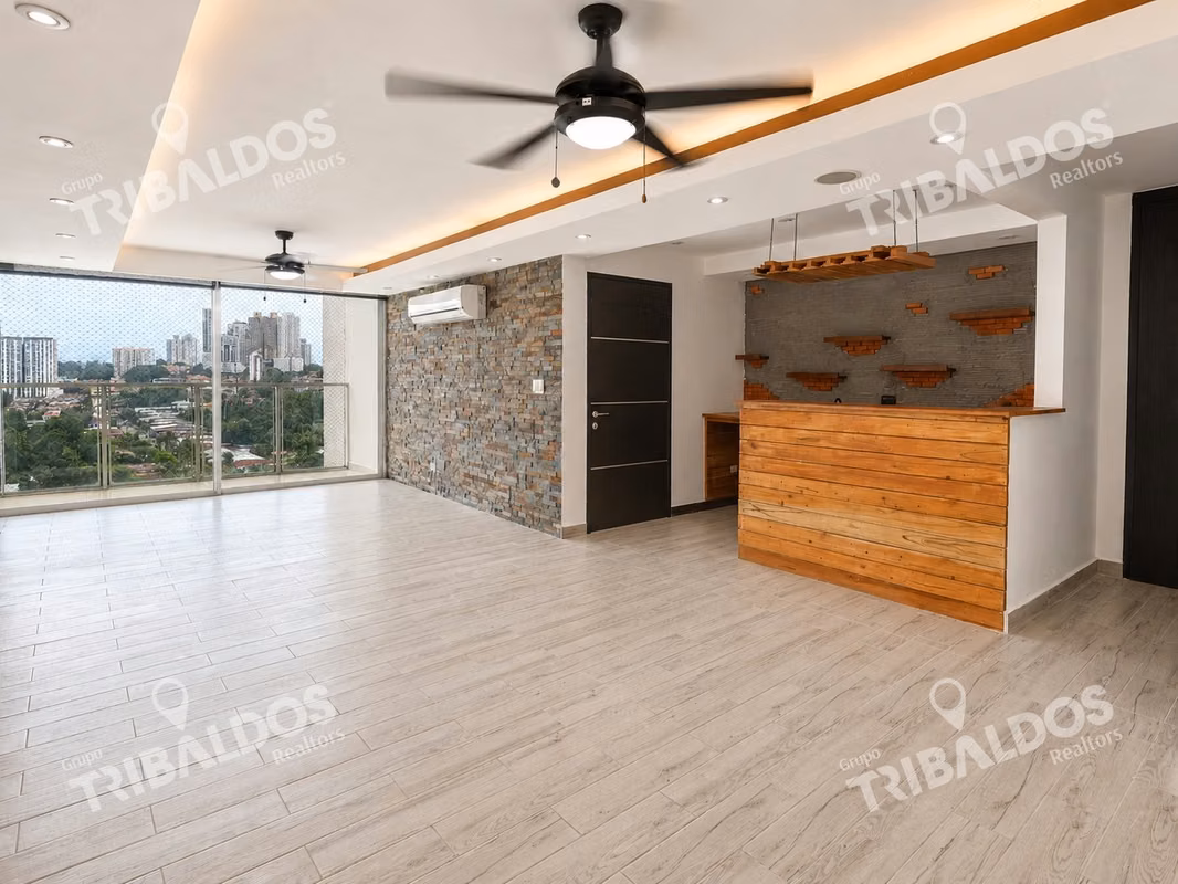 Venta de apartamento en La Loma P.H Innova Tower - photo 1