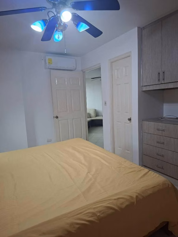 VENTA APARTAMENTO  100 MTS 2 RECAMARAS  2 BAÑOS 1 PARKING - foto 1