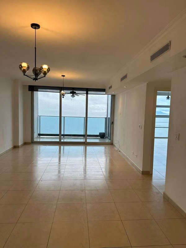 Alquiler Apartamento Avenida Balboa - foto 1