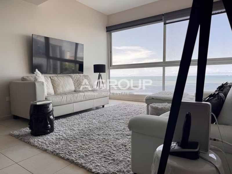PH Vista del Mar-Avenida Balboa- Se Vende Exclusivo Apartamento Amoblado - foto 1