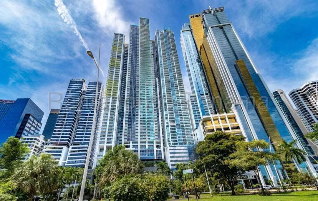 Vendo Apartamento Exclusivo en Yoo and Arts, Avenida Balboa 25-4719GG - photo 1