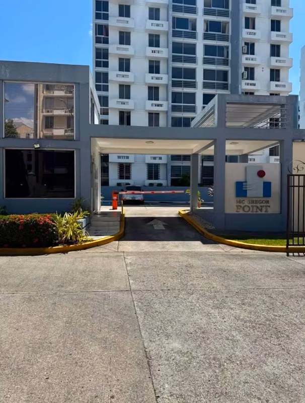 Se  Alquila apartamento en Condado del Rey - foto 1