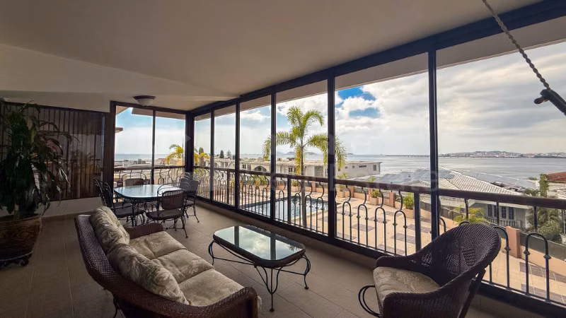 Venta de apartamento en P.H. Maresias, Punta Paitilla - foto 1