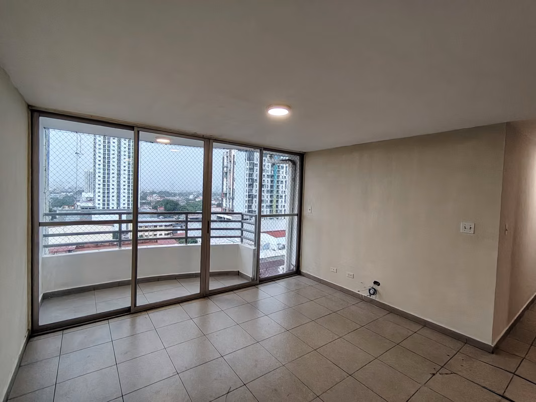 ¡En Alquiler! Apartamento Céntrico y Pet-Friendly en Vía España - foto 1