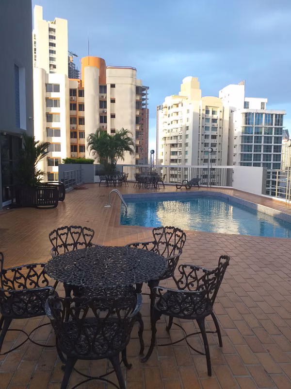 Acogedor Apartamenro amoblado 1R  1B 1E $800 - foto 1