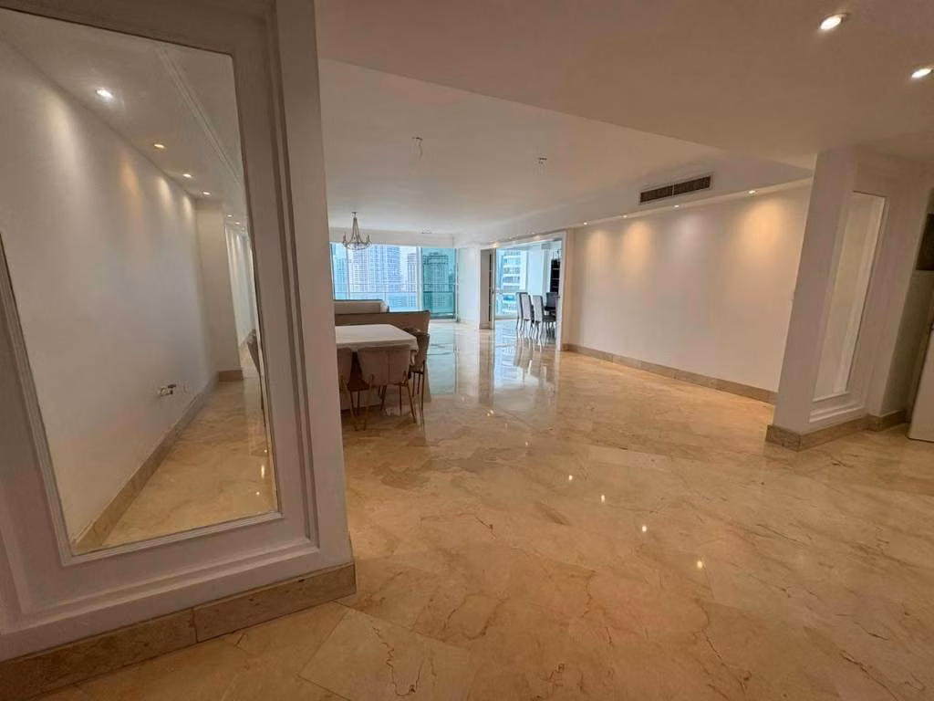Se vende Apto en Punta Paitilla - foto 1