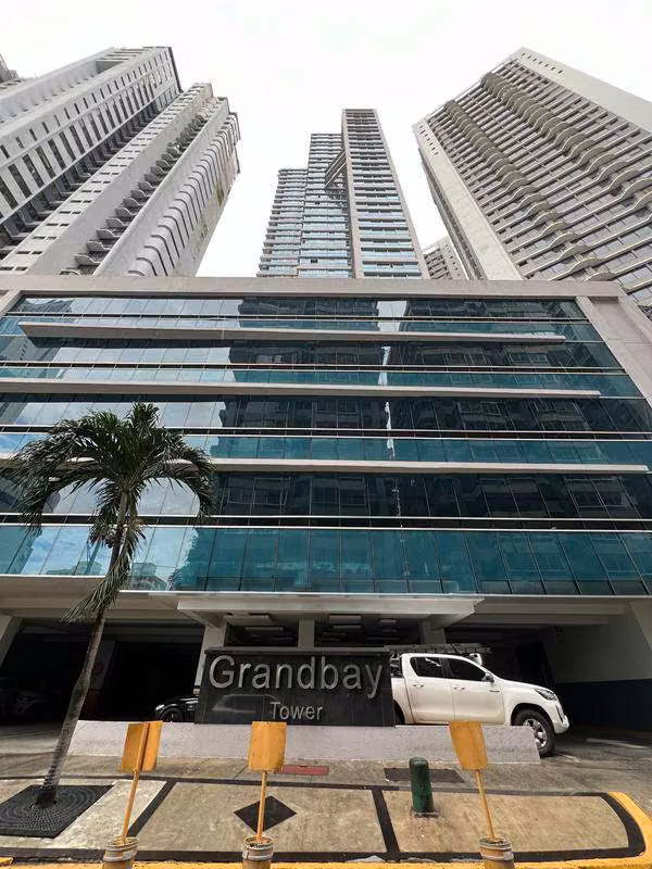 Apartamento en venta Avenida Balboa Grandbay - foto 1