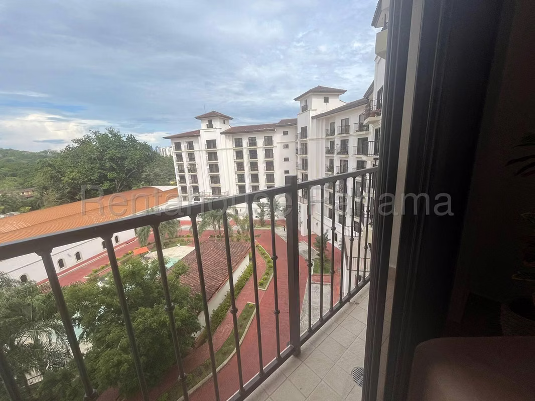 Apartamento en Venta en Clayton. EMBASSY VILLAGE - foto 1
