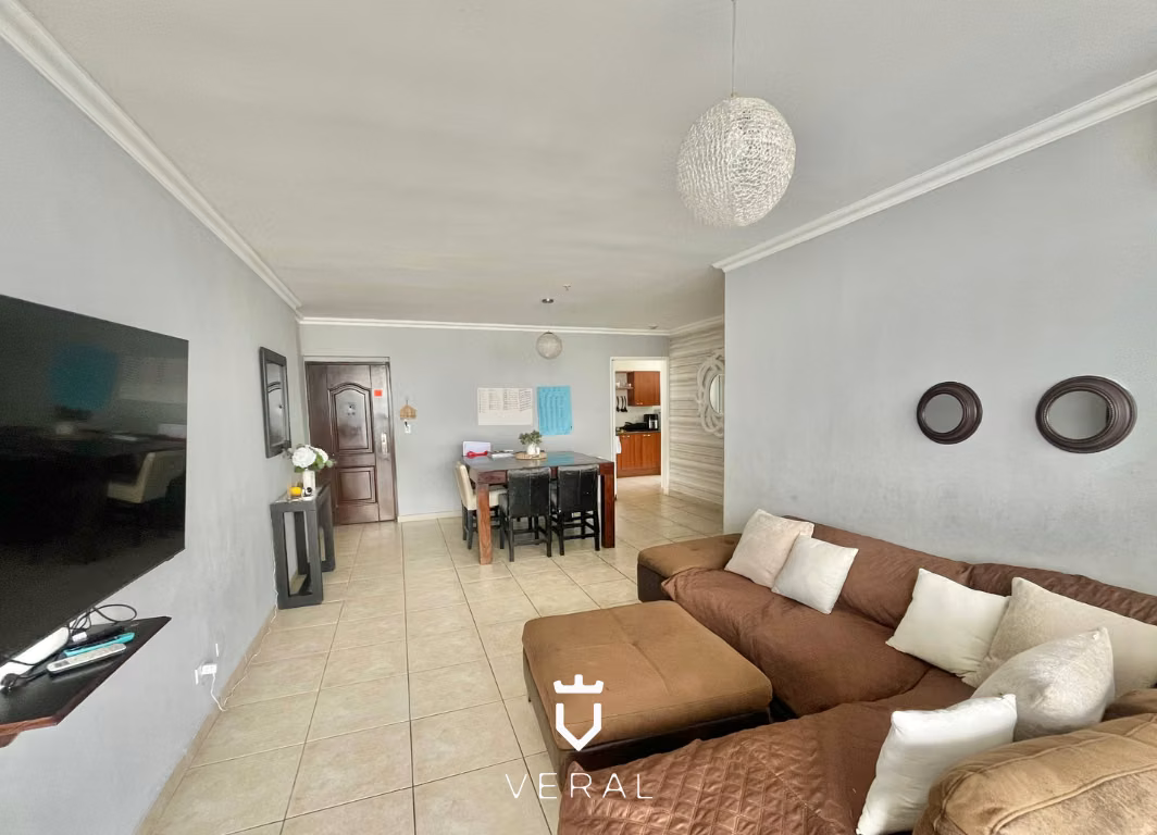 Venta Apartamento amoblado PH San Francisco Bay Piso Alto Vista lateral al Mar (JAG) - photo 1