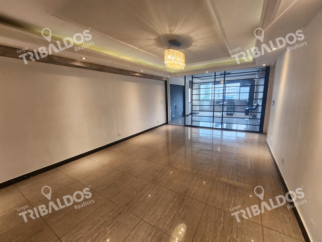 Venta de Apartamento en Edificio Cibeles, Villa de Las Fuentes - foto 1