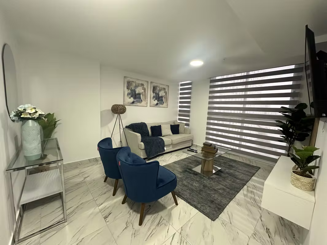 Alquiler de Apartamento Completamente Amoblado en The Sands - foto 1