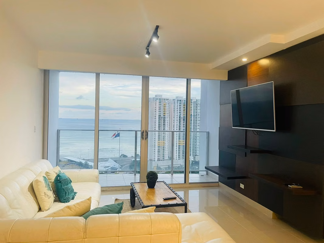 Alquiler de apartamento en  PH Serenity on the Bay  - L.G. - foto 1