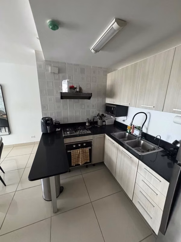 Moderno apartamento en alquiler en PH Mi Condado / 100% Amoblado y Línea Blanca | $1,000 mensuales - photo 1