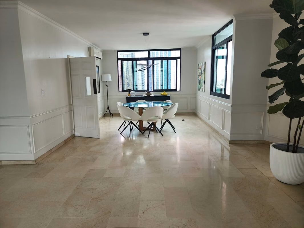 Venta de Apartamento  PH Brisas Marbella - Oportunidad Única Bajo Avalúo - foto 1