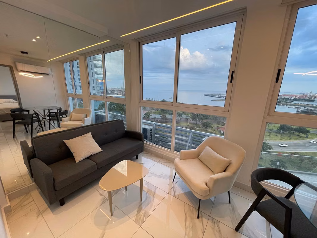 Alquiler de Apartamento en Avenida Balboa PH The Sands - foto 1