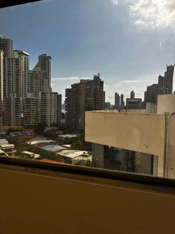 Se alquila apartamento en Paitilla - foto 1