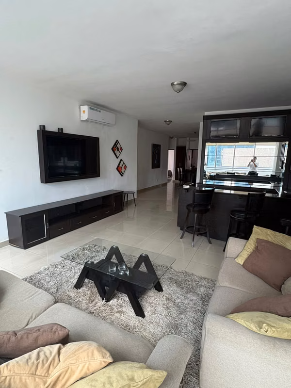 Encantador Apartamento PH Galeria uno Obarrio Bella Vista  - Amoblado - foto 1
