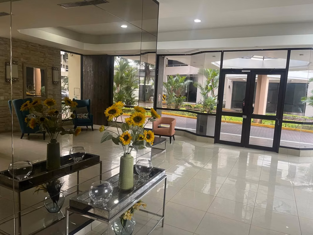 Alquiler Apartamento San Francisco-Vía Isrrael 2R/2B SOLO Línea Blanca - foto 1