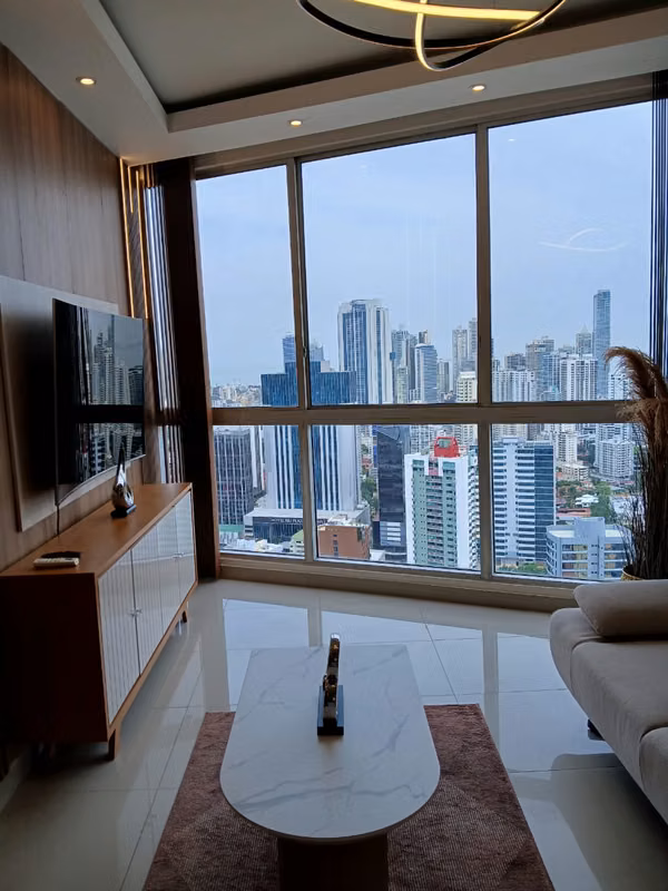 Alquilo hermoso apartamento en Obarrio, Full amoblado, 1 recamara, 95m2 - photo 1