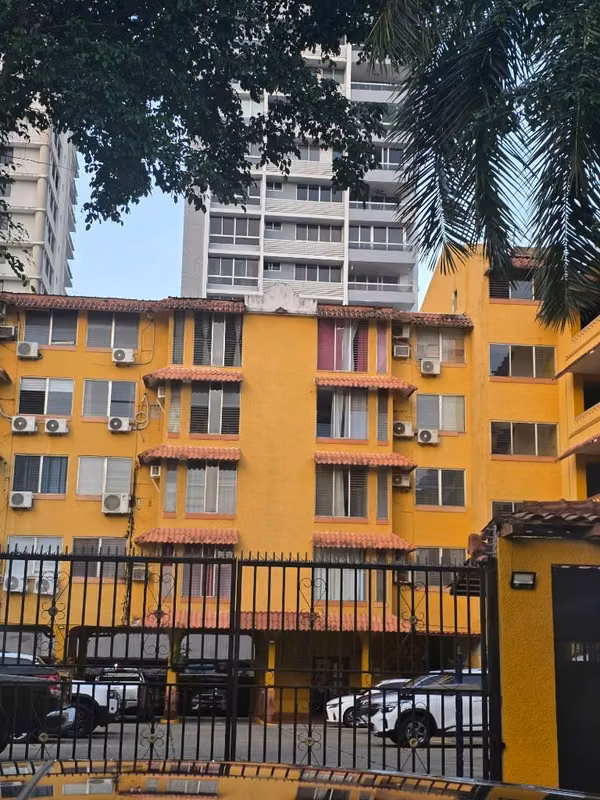 Se vende apartamento en Vía Israel - foto 1