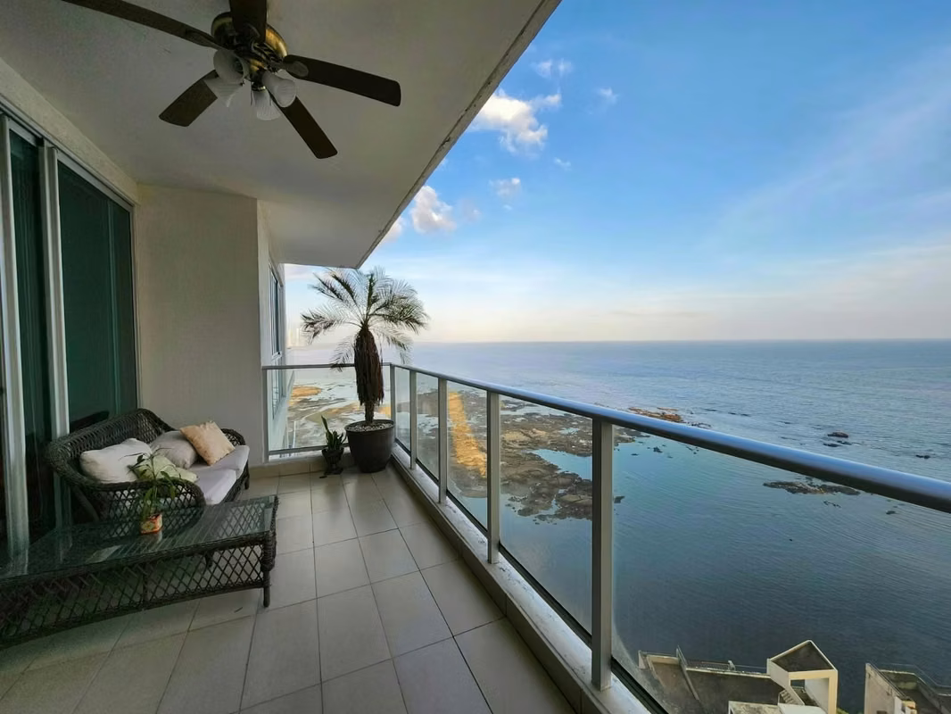 Punta Pacífica | P.H. Dupont Tower | 2Rec Vista al Mar 160m² ($390,000) - photo 1
