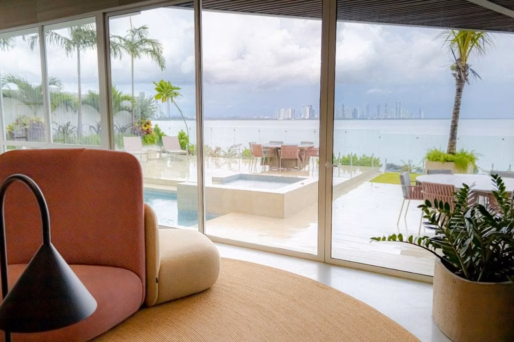 Ocean Reef Island Vendo Apartamento - foto 1