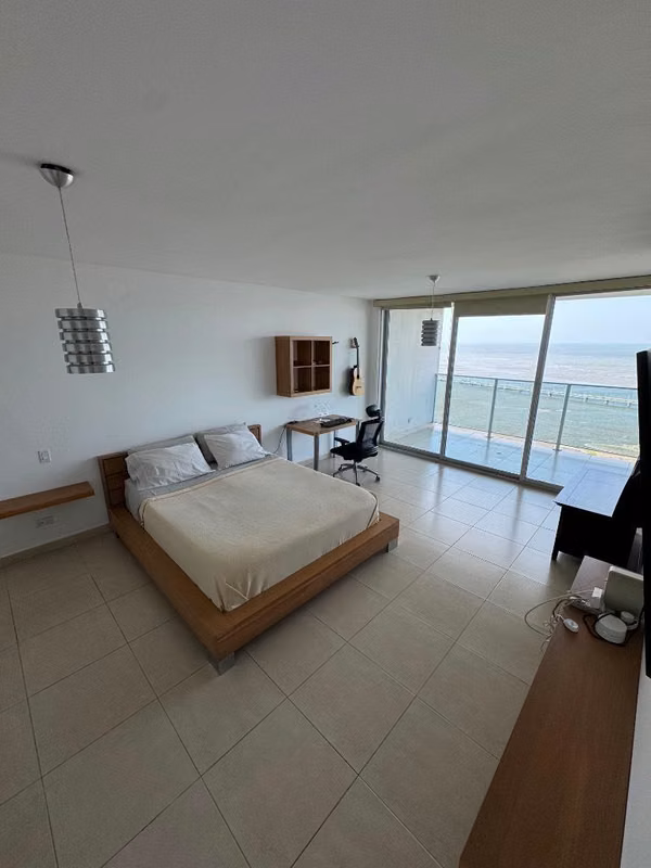 Apartamento con vista al mar en Coco del Mar - foto 1