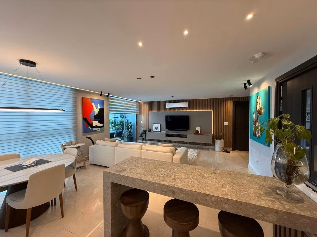 Hermoso apartamento en Coco del Mar lujoso remodelado - foto 1