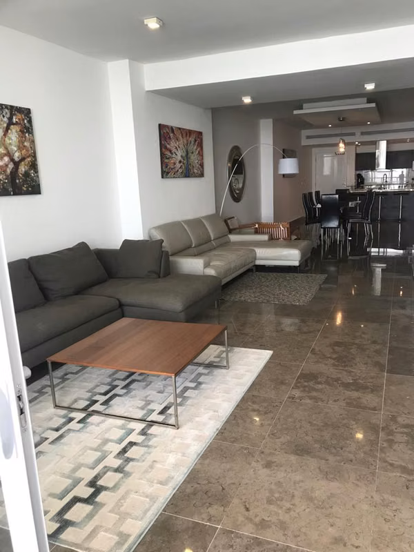 Paradisíaco Apartamento PH Yoo Avenida Balboa Bella Vista   con Vista al Mar - foto 1