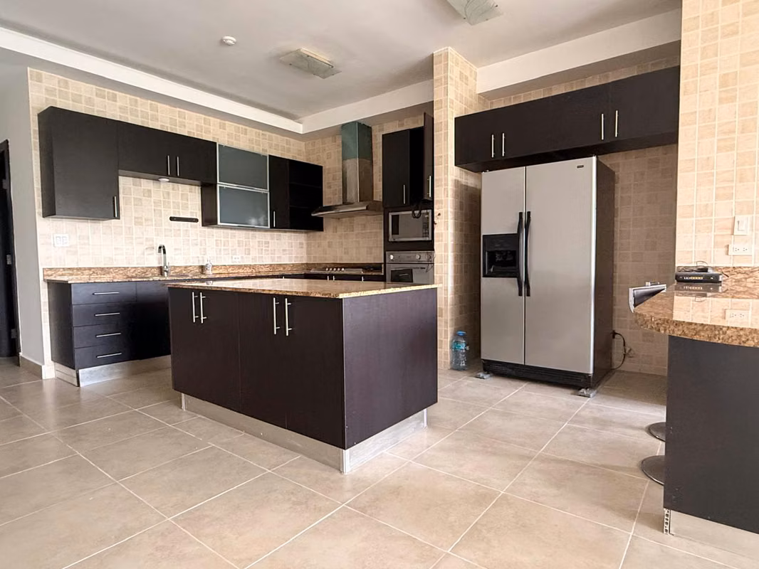 Alquiler de Apartamento en Amador. Edificio Amador Heights. - foto 1