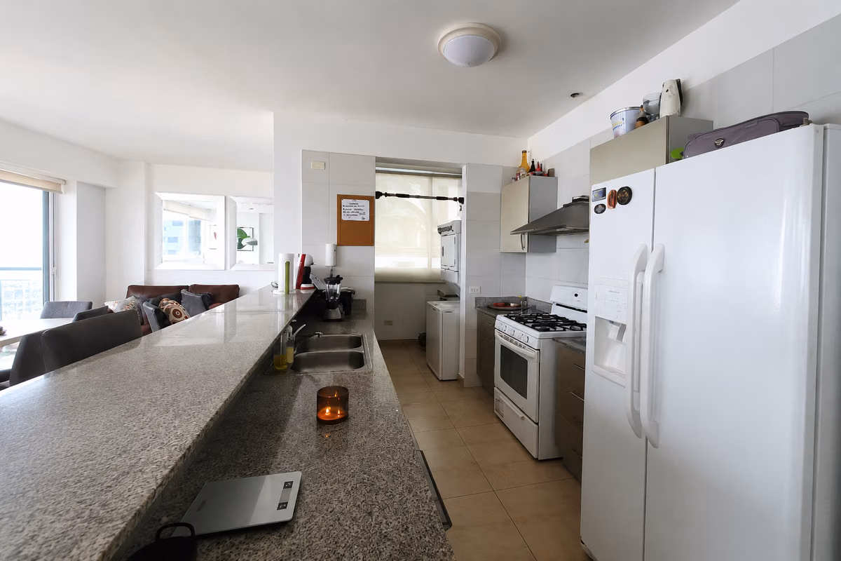 APARTAMENTO EN ALQUILER A PASOS AV BALBOA DPA 27-897 - foto 1