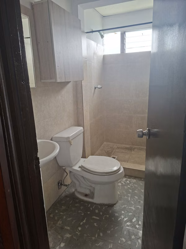 ALQUILER DE APARTAMENTO EN PARQUE LEFEVRE  1RECAMARAS 1 BAÑO 1 PARKING, 2 PISO, - foto 1