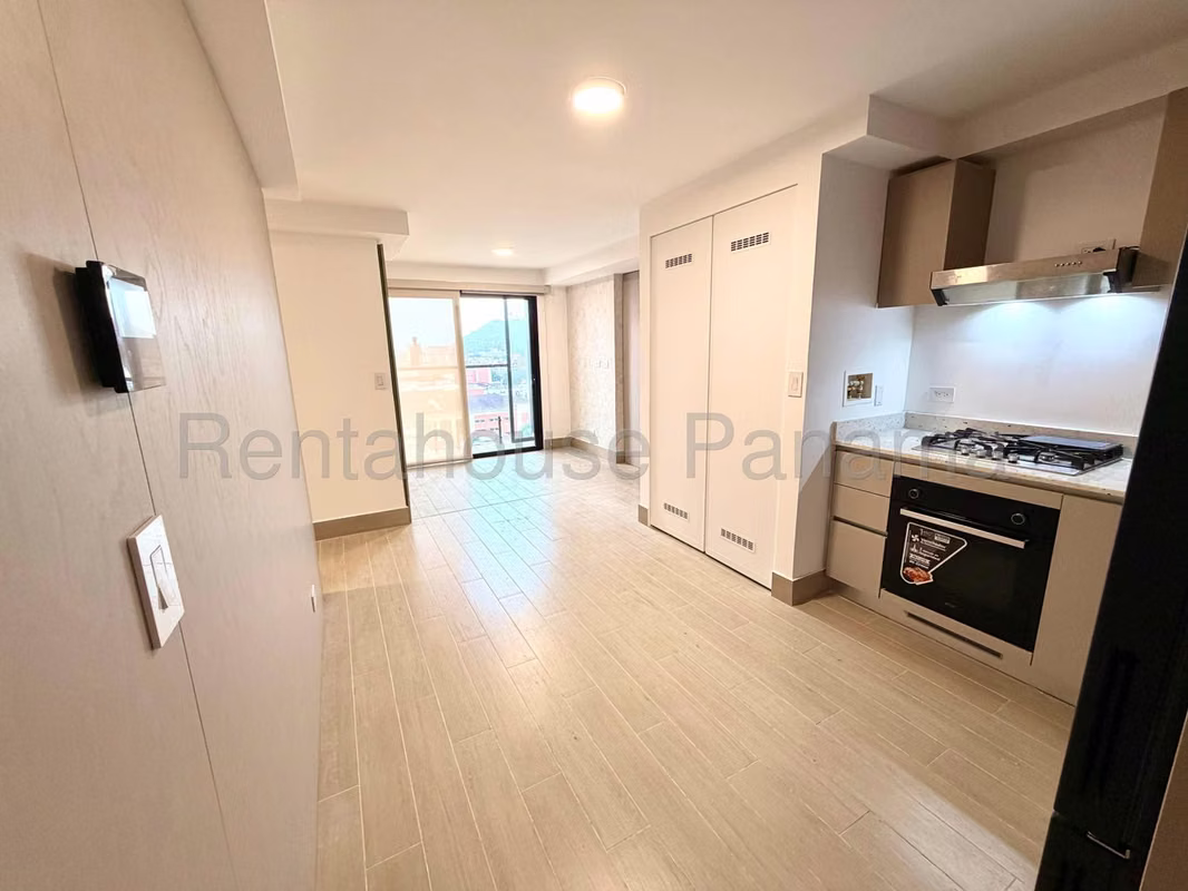 Apartamento en Alquiler en Bella Vista AFC 27-638 - foto 1