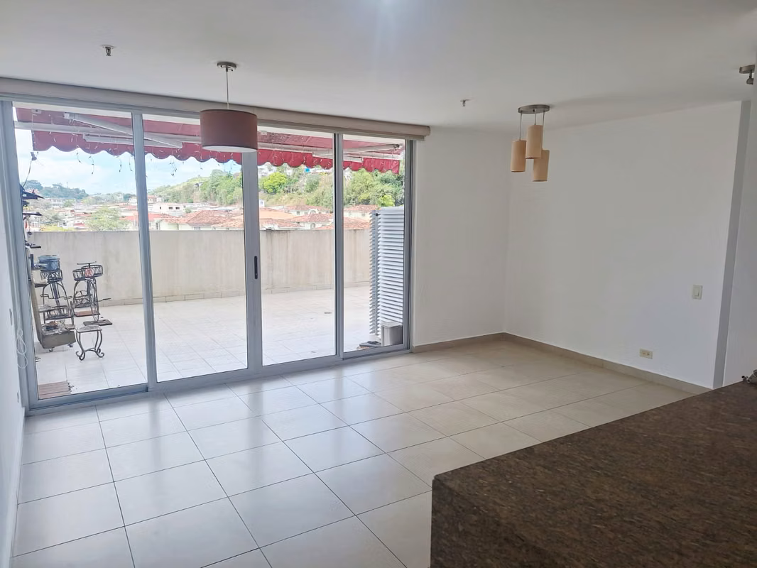 Alquiler de Apartamento en Villa Lucre PH Portoalegre - photo 1