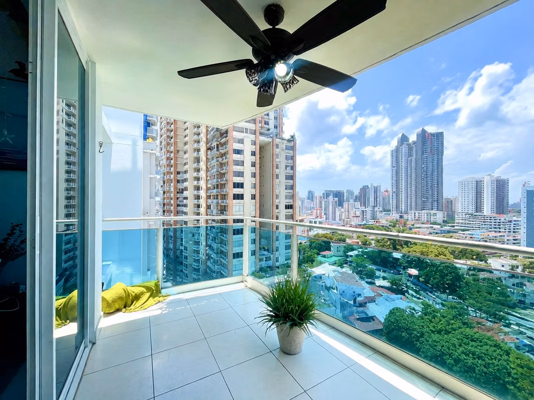 Apartamento en Venta en PH Mont Royale, El Cangrejo – 3 Recámaras - photo 1